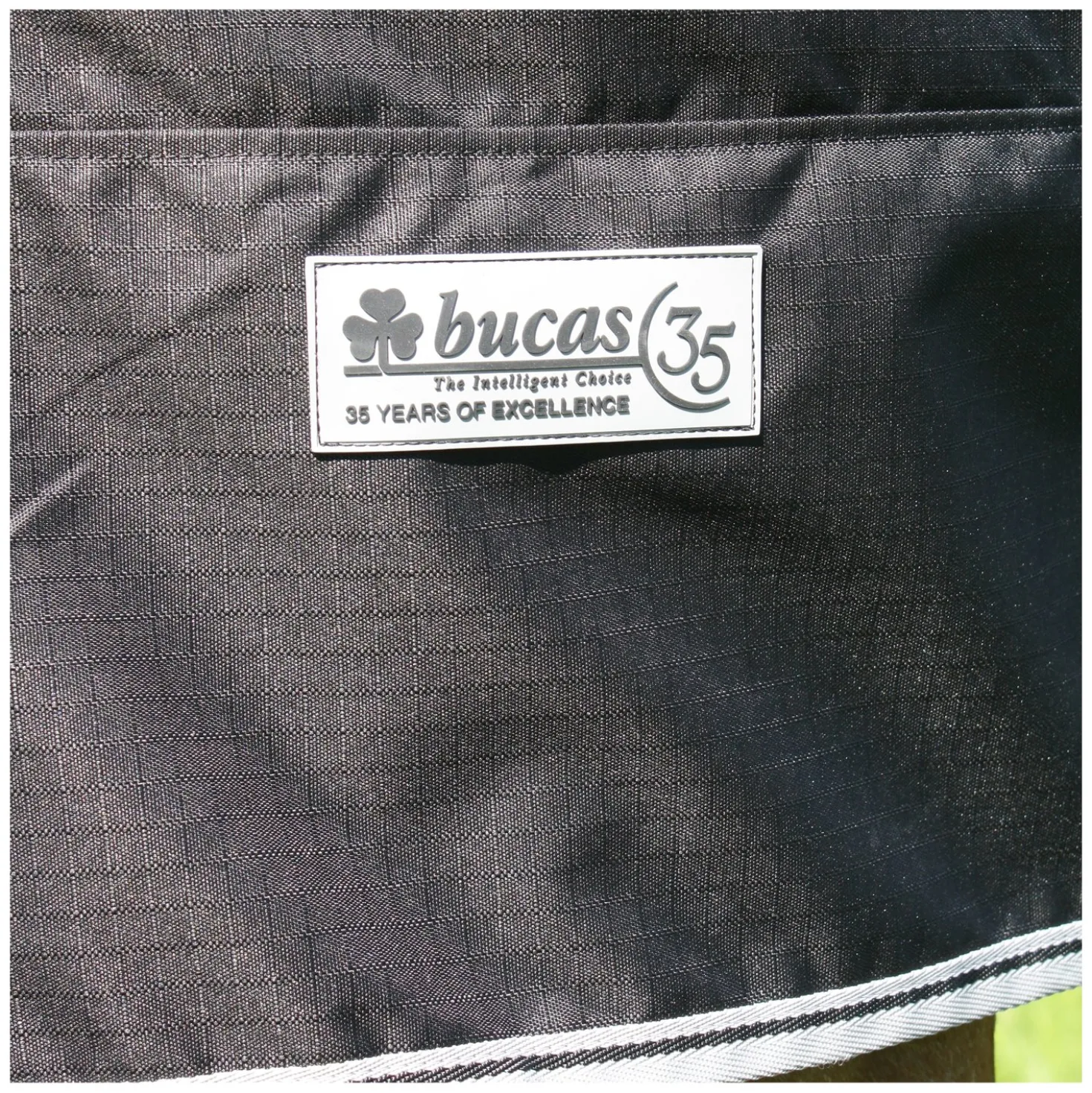 bucas Outdoordecke Anniversary Black Turnout Light